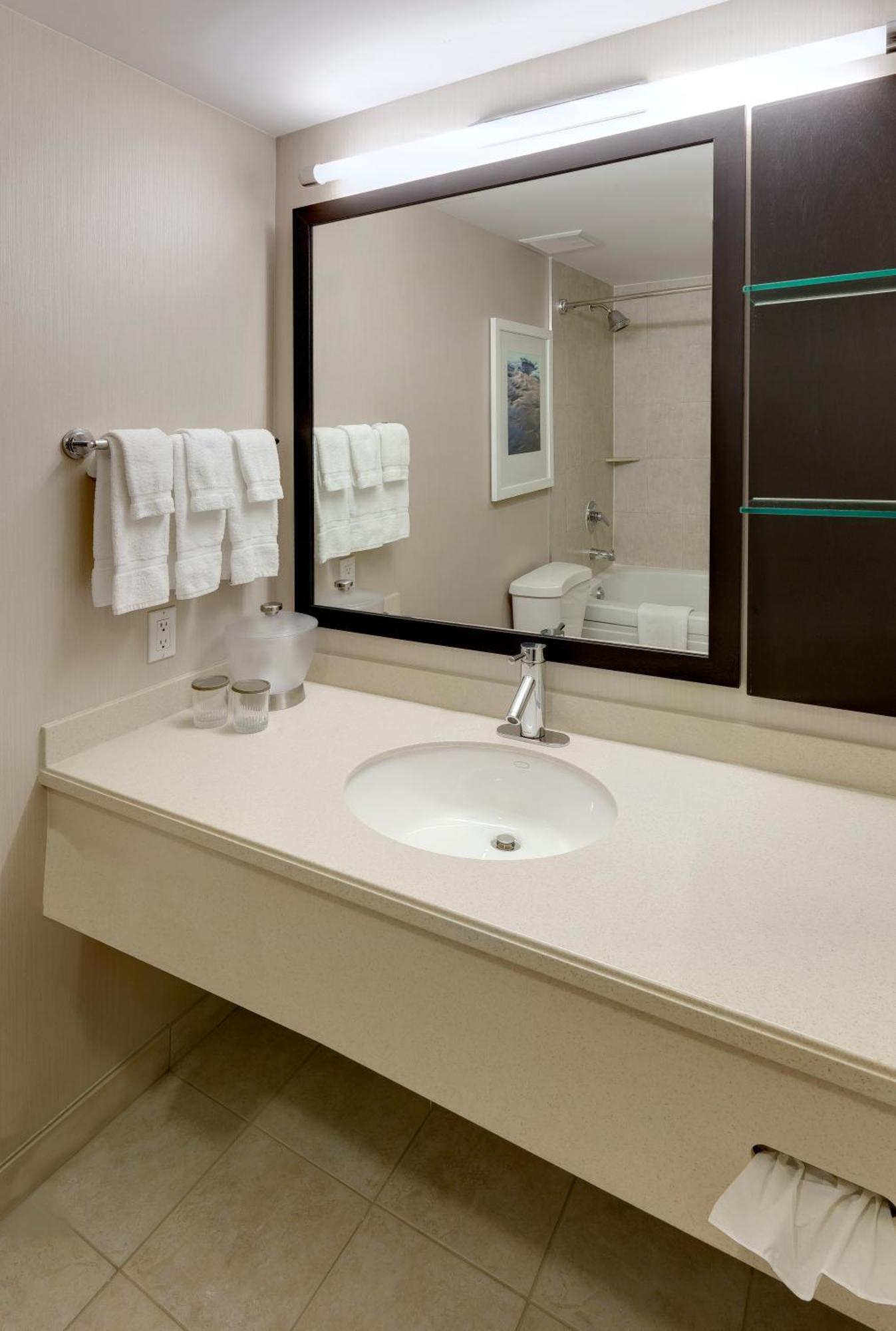 Niagara Fallsview Hotel & Suites Экстерьер фото